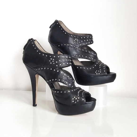 Vince Camuto Caged Studded Punk Platform Heel Ankle Boots "Mabels" Size 36 - Picture 4 of 16